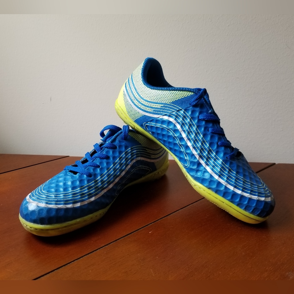 Little Boys Indoor Soccer Shoes Hawkwell Size 1